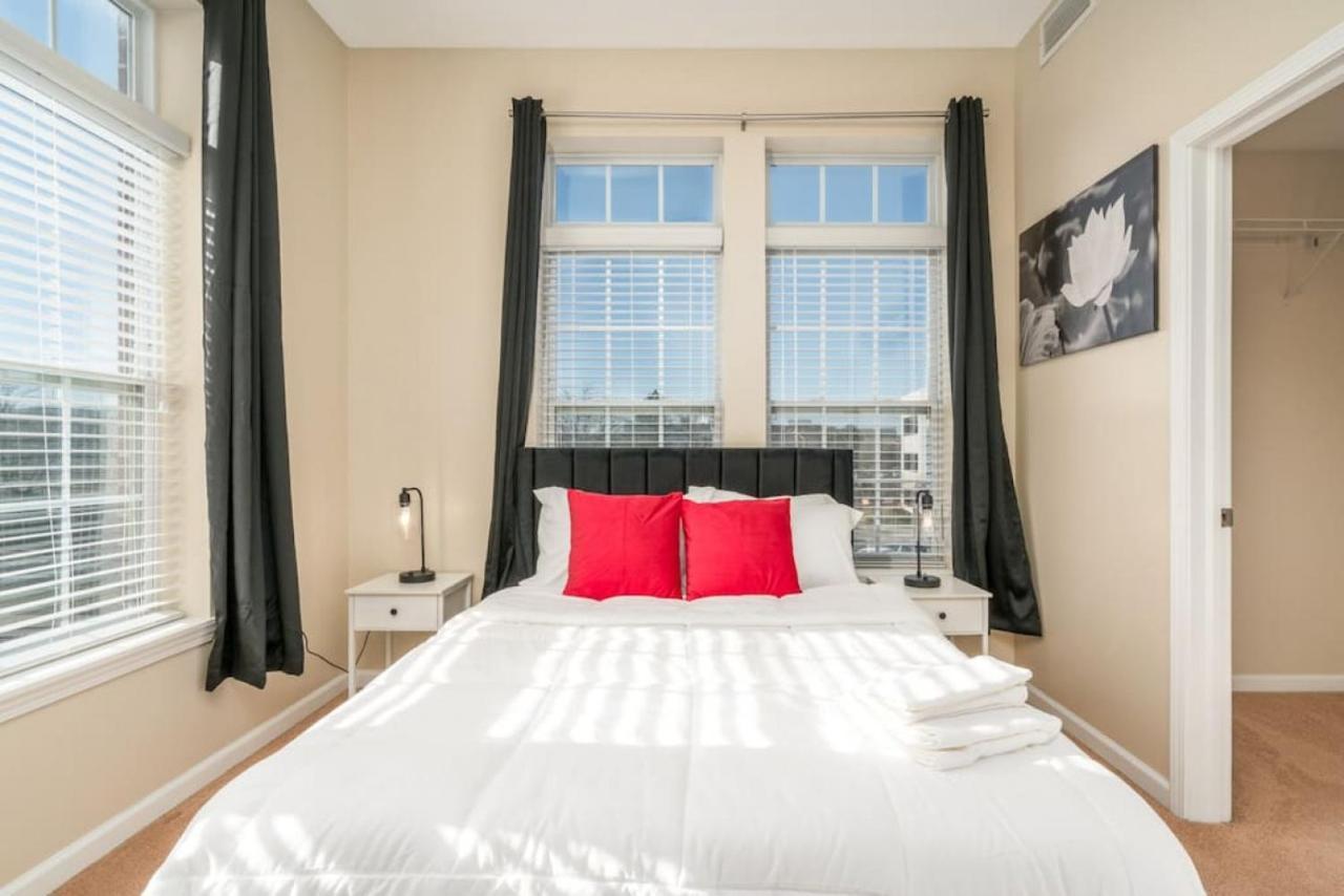 Апартаменти Private Bed Downtown Indy - Shared Індіанаполіс Екстер'єр фото